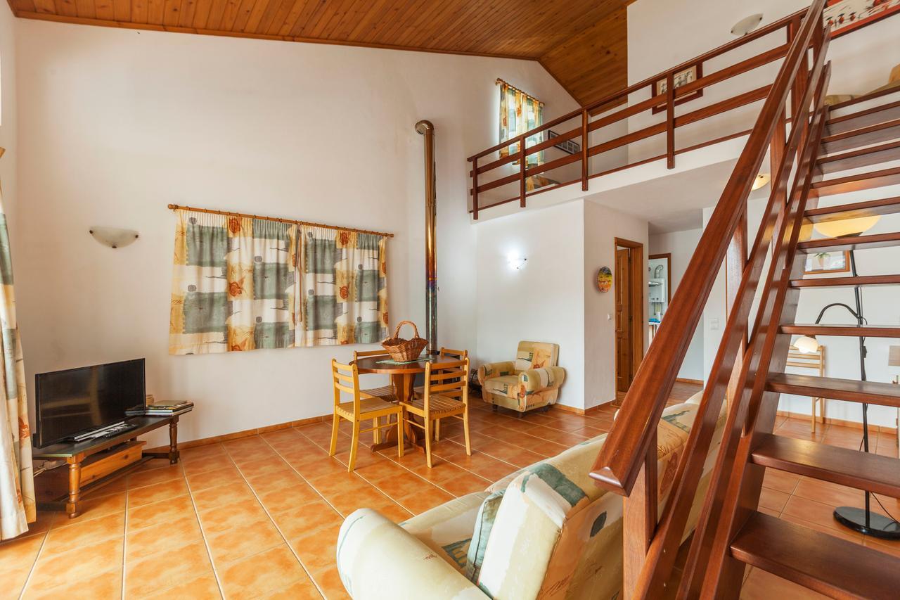 Casas Do Porto Villa Mosteiros  Ngoại thất bức ảnh